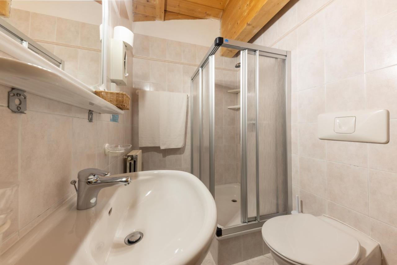 Chalet Piereni Fiera Di Primiero Esterno foto