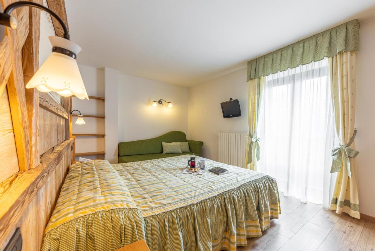 Chalet Piereni Fiera Di Primiero Esterno foto