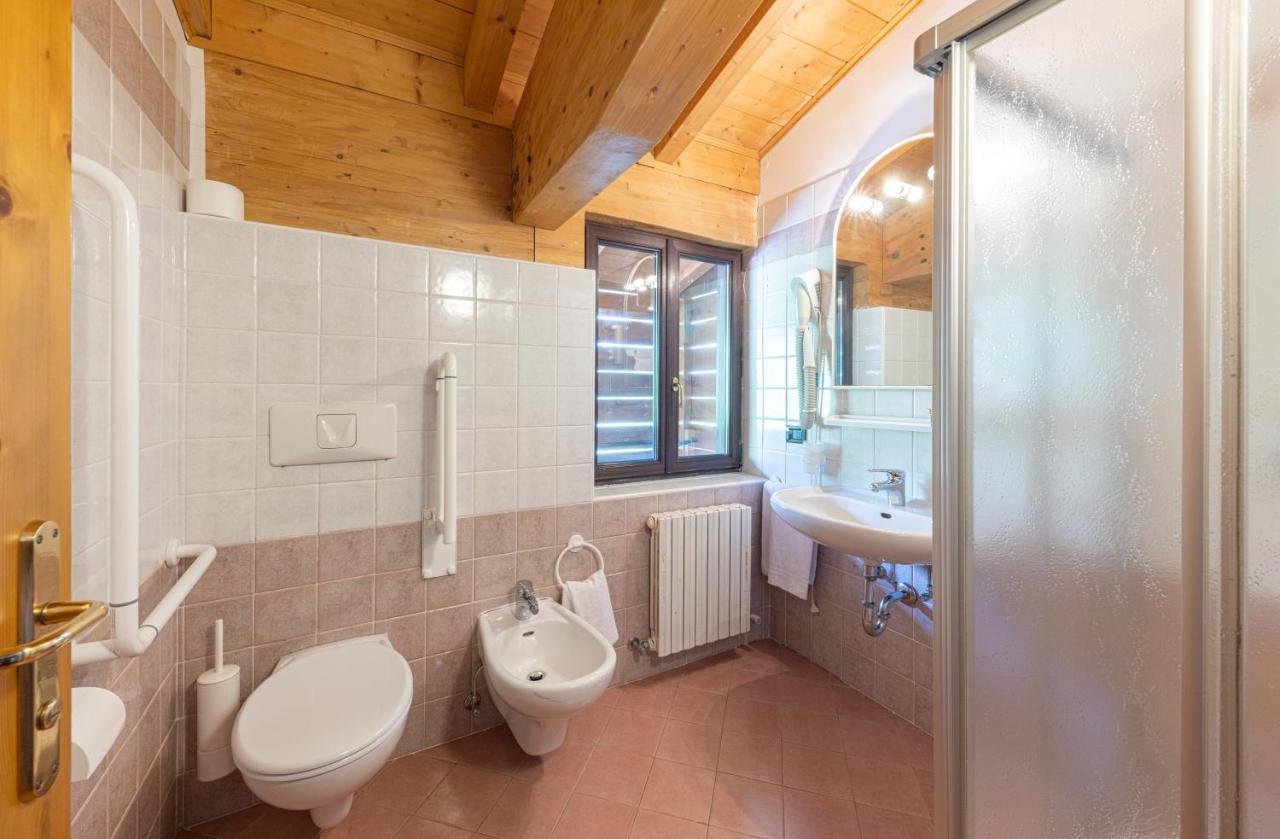 Chalet Piereni Fiera Di Primiero Esterno foto