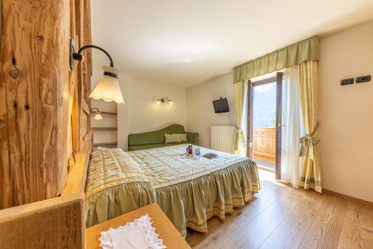 Chalet Piereni Fiera Di Primiero Esterno foto