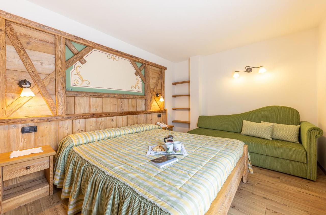 Chalet Piereni Fiera Di Primiero Esterno foto
