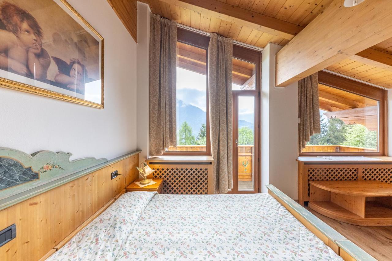 Chalet Piereni Fiera Di Primiero Esterno foto