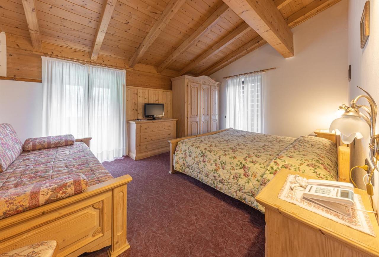 Chalet Piereni Fiera Di Primiero Esterno foto