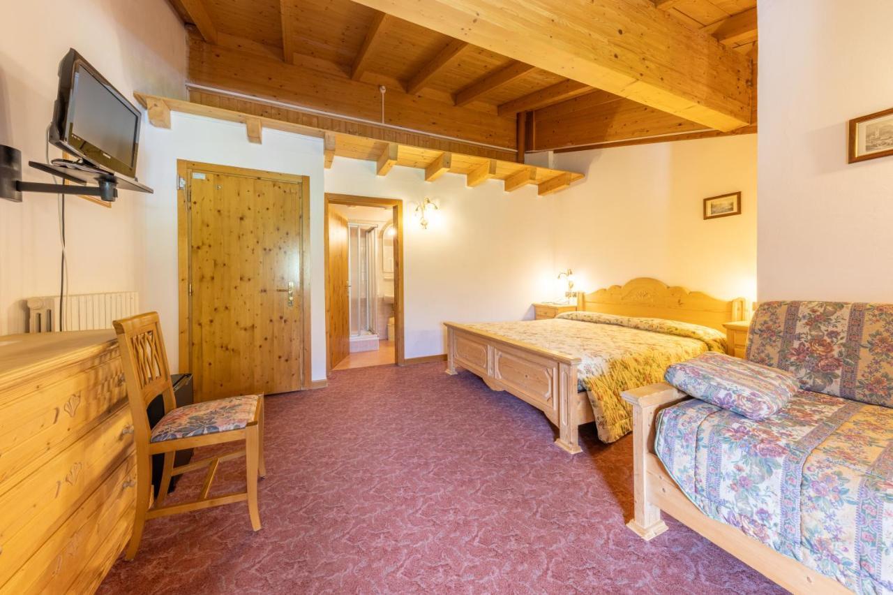 Chalet Piereni Fiera Di Primiero Esterno foto
