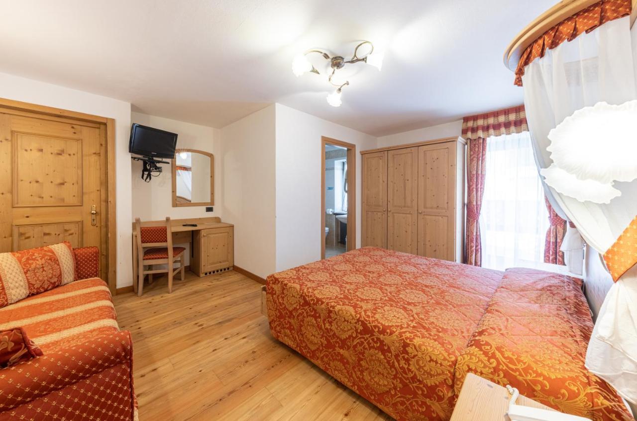 Chalet Piereni Fiera Di Primiero Esterno foto
