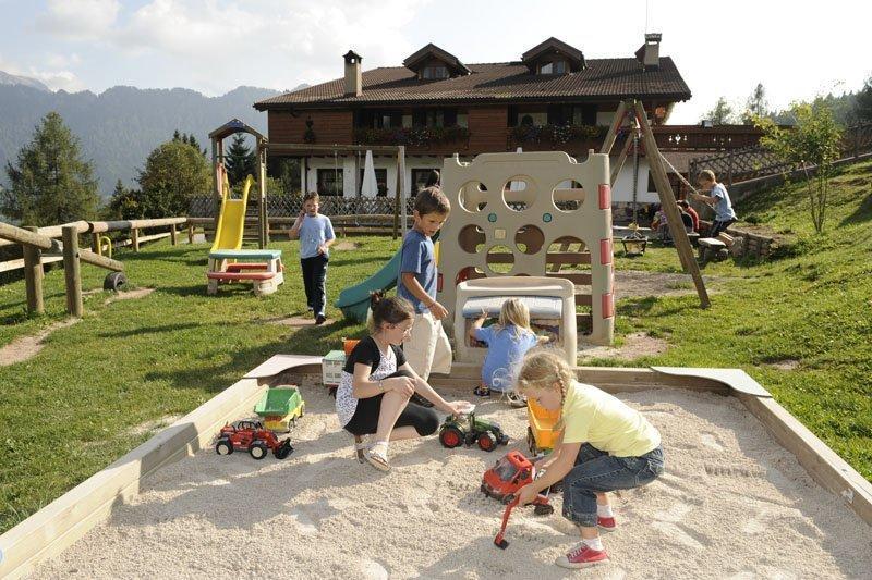 Chalet Piereni Fiera Di Primiero Esterno foto